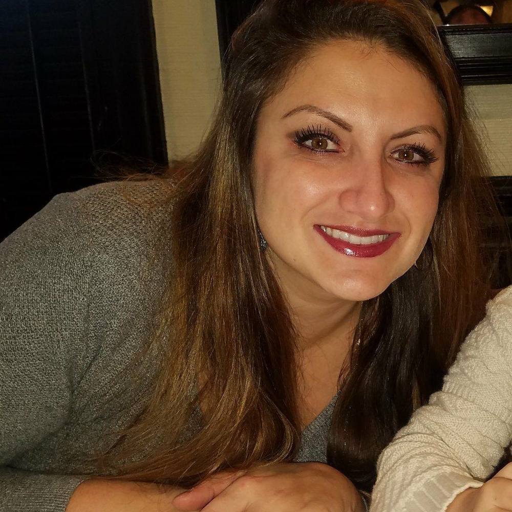 Meet your Posher, Danyelle